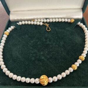 Classic Pearl and Gold Bead Necklace